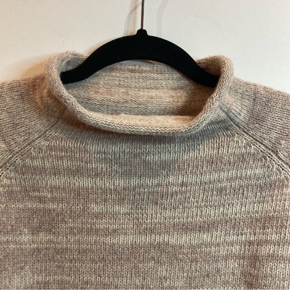 LEVI’S Sz XL Lambswool Blend Rolled Crew Neck Super Soft Sweater - Picture 2 of 9